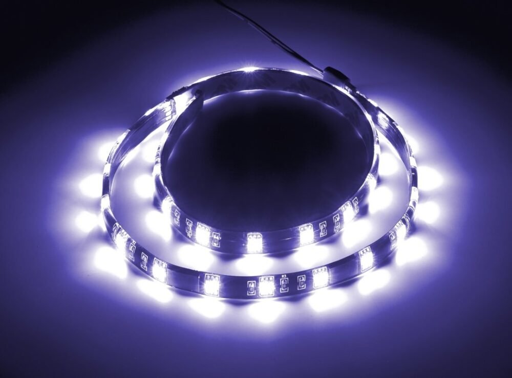 CableMod WideBeam Magnetic LED Strip - 60cm - UV